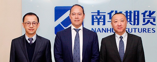 True Partner Capital CEO Ralph van Put signed an agreement with Nanhua Futures